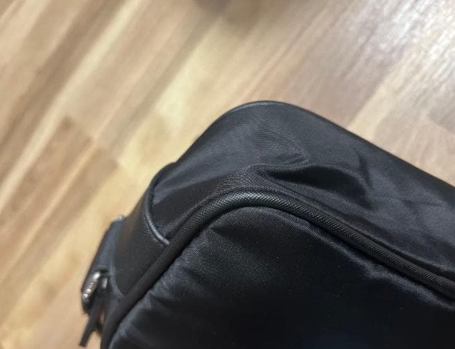 ほぼ新品 ブラック ショルダーバッグ