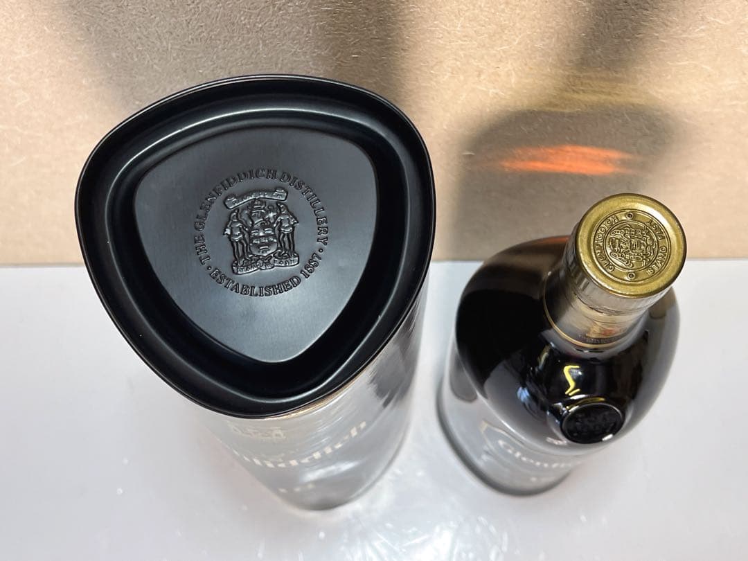 Glenfiddich 18年 シングルモルトウイスキー1.0 Litre未開封