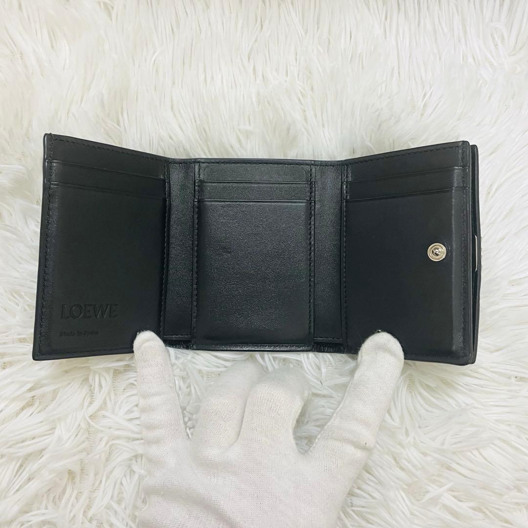 未使用級✨付属完備✨ロエベ 三つ折り トライフォールド レザー オールブラック