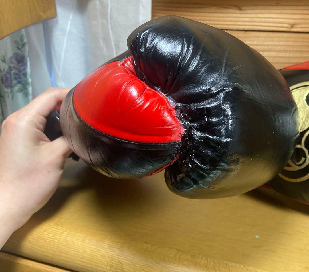 GRANT グラント ボクシンググローブ 黒/赤 10オンス カスタム品