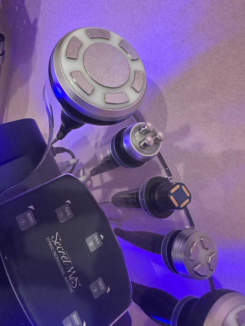 【値下げ美品★】シークレットメス美顔器・美容器 サーマルフラクショナル付交渉OK