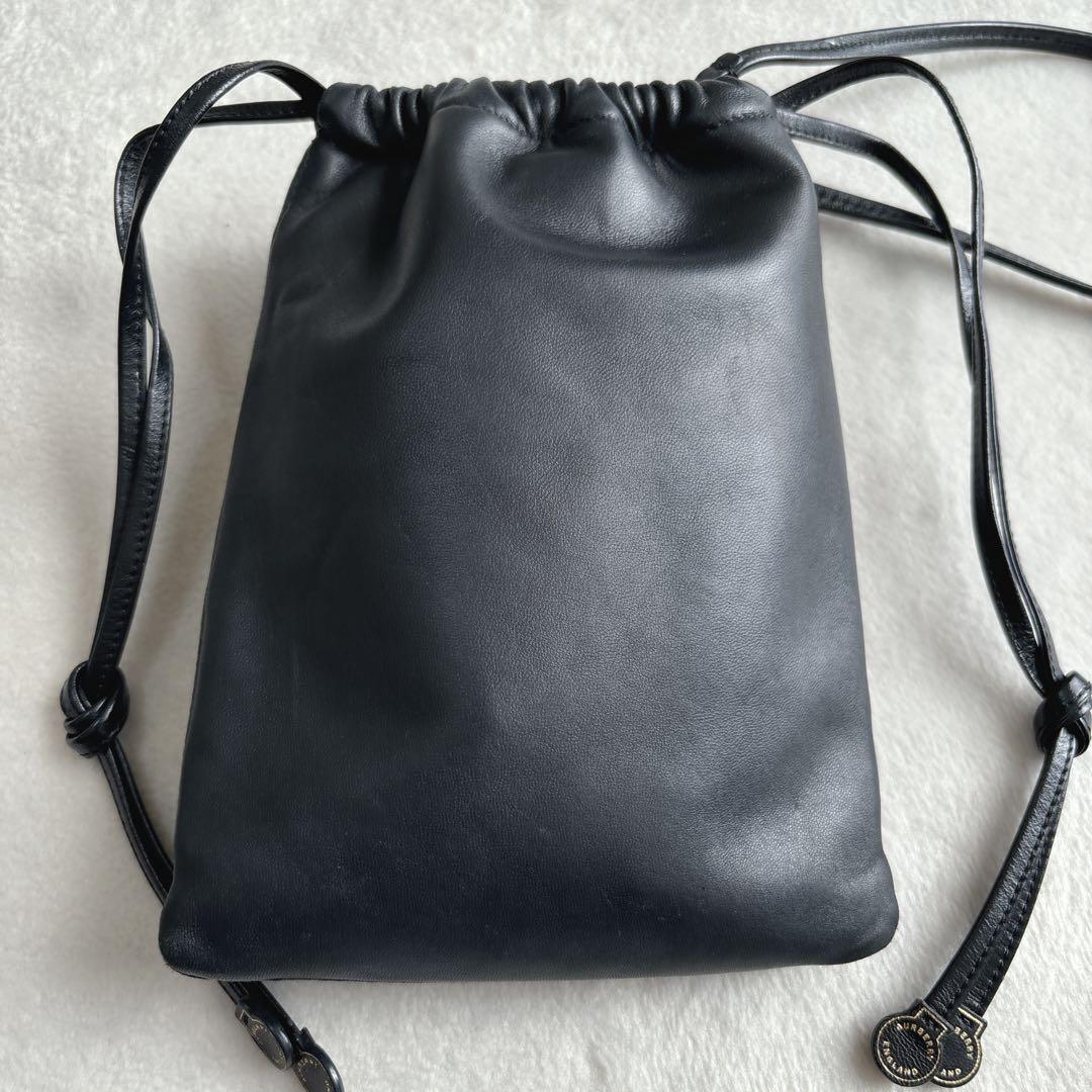 【美品】バーバリー　レザー　ショルダーバッグ　スマホ　サコッシュ　ロゴ