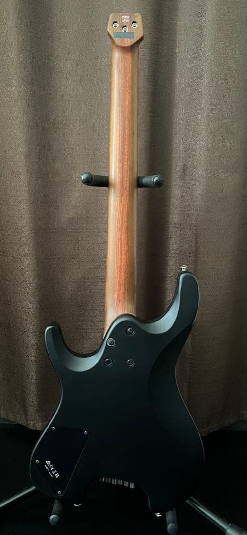 Ibanez QX52 BKF ヘッドレスギター