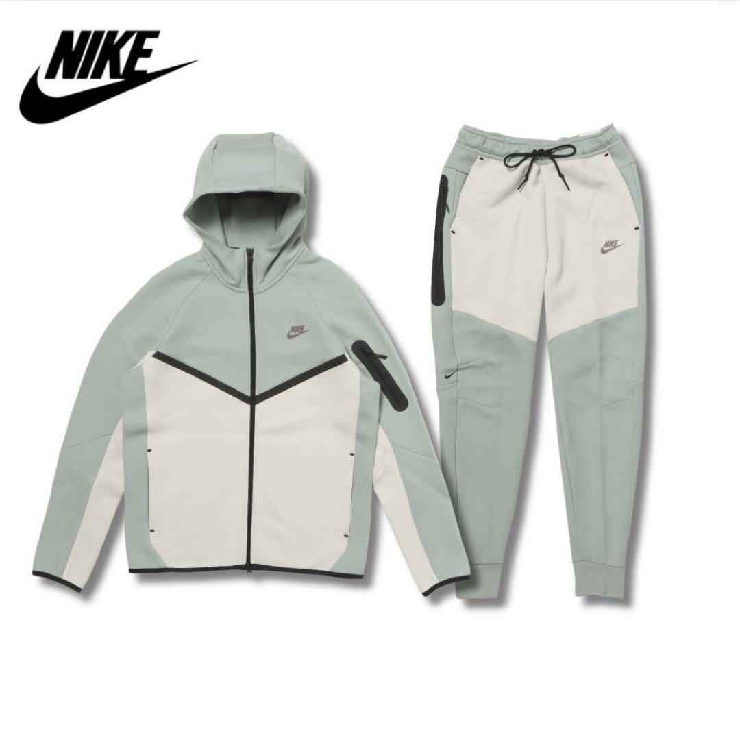 Nike テックフリース　セットアップ