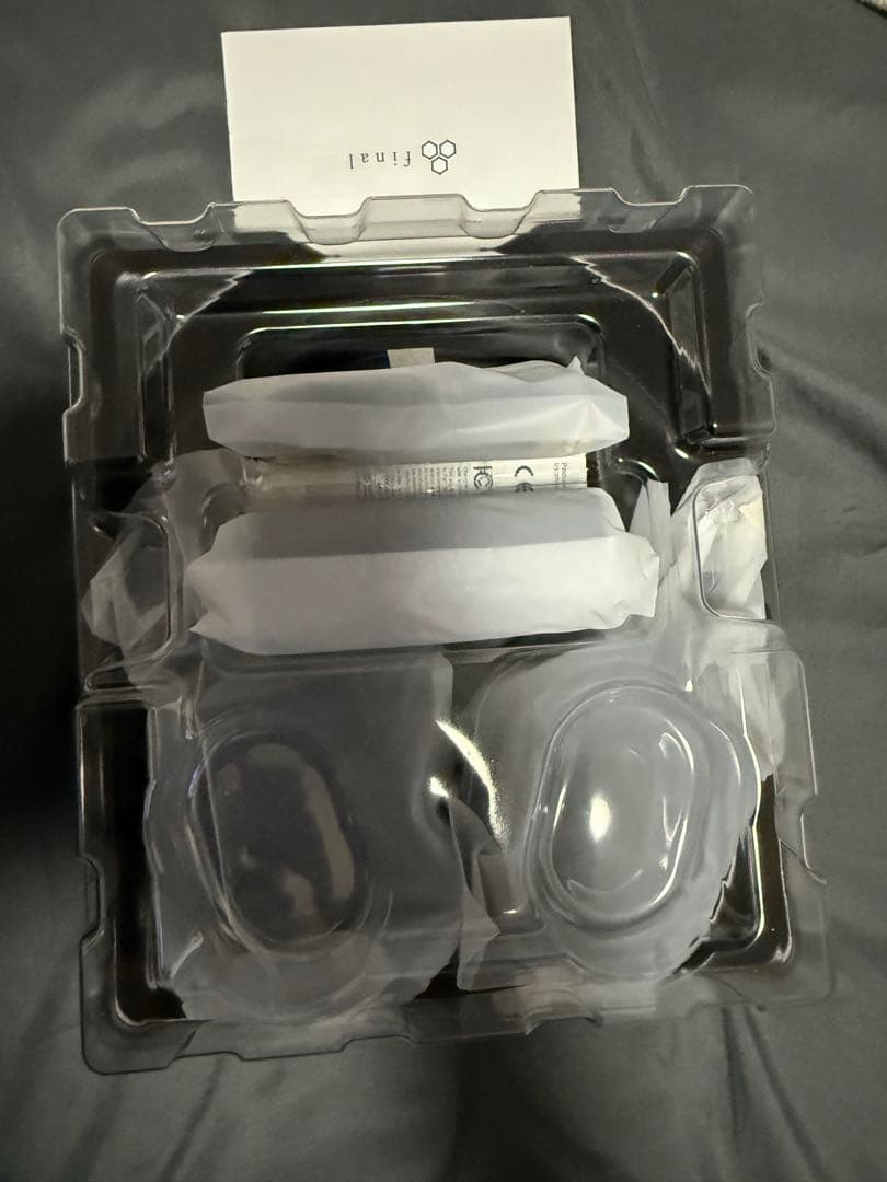 final UX3000 ブラック ワイヤレスヘッドフォン　未使用