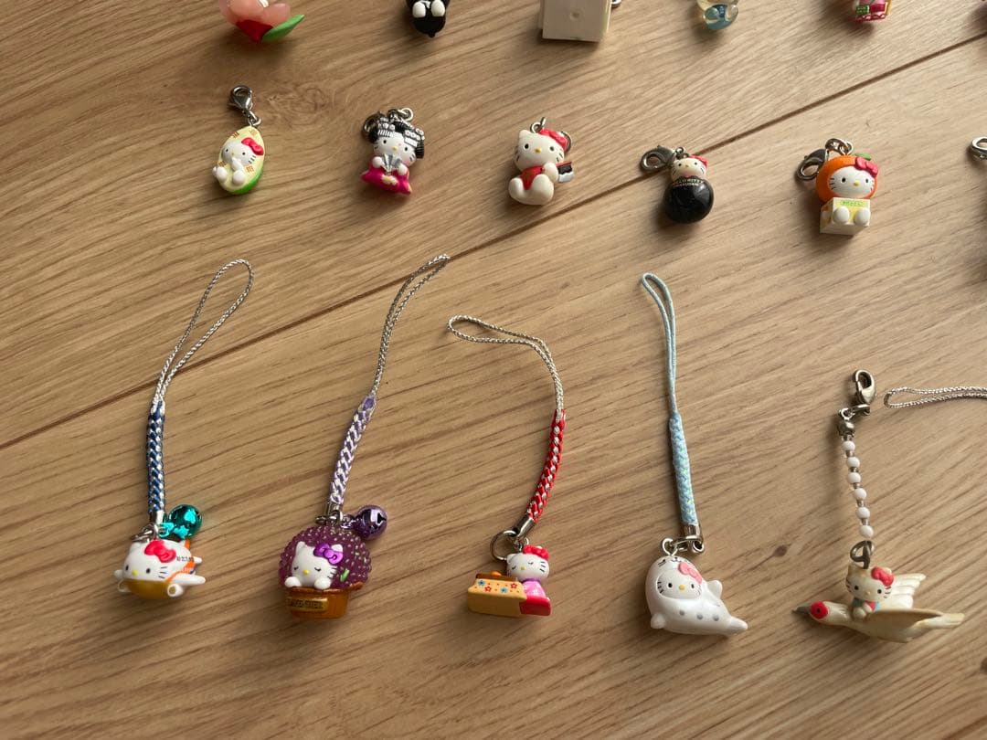【レア】ご当地キティ　根付け　キーホルダー　ストラップ　41点　大まとめ売り