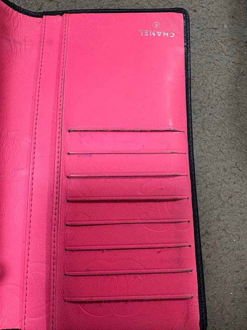 CHANEL 二つ折り財布 ブラック