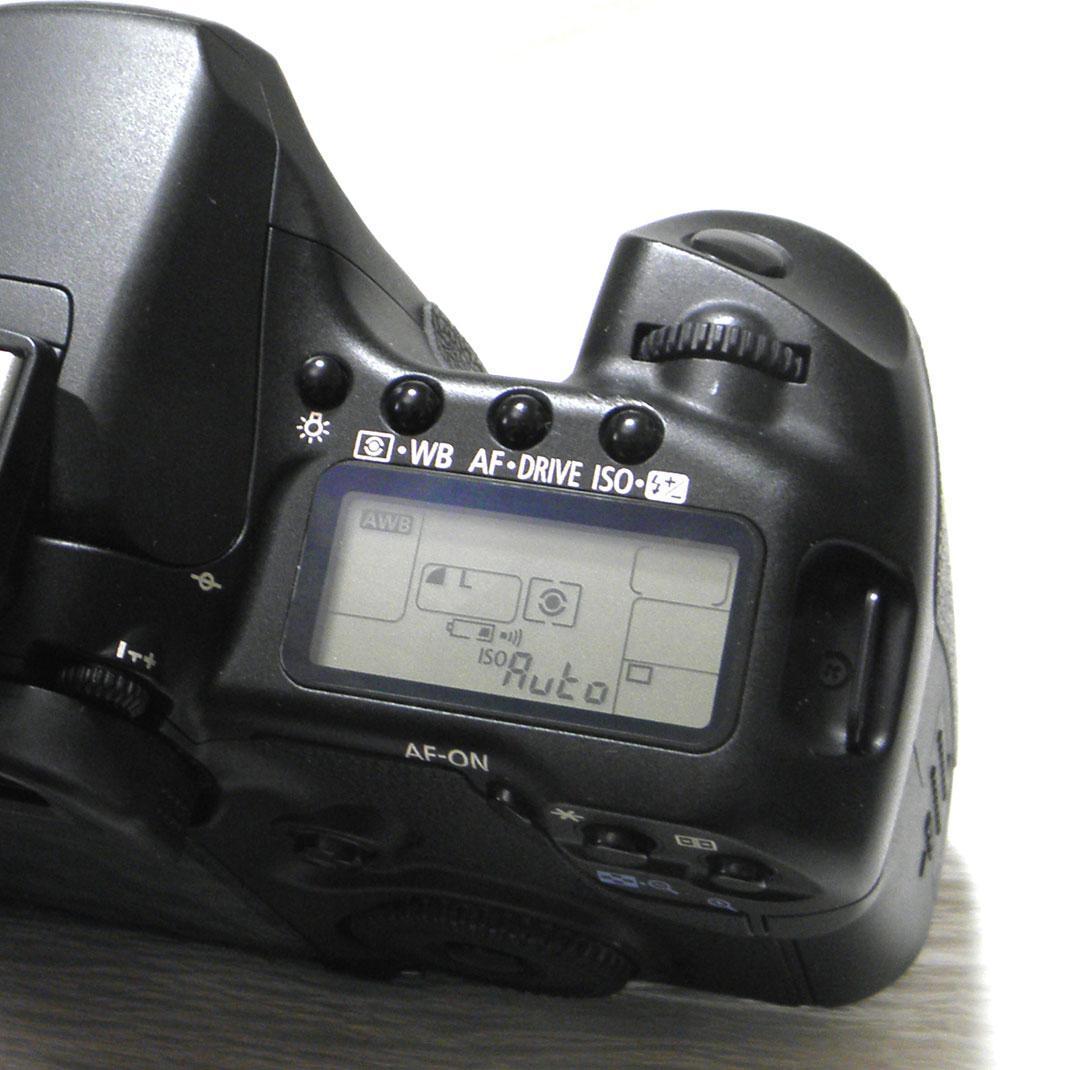 EOS 40D デジタル一眼フルセット【極美品】ハイアマチュアモデル動作確認済