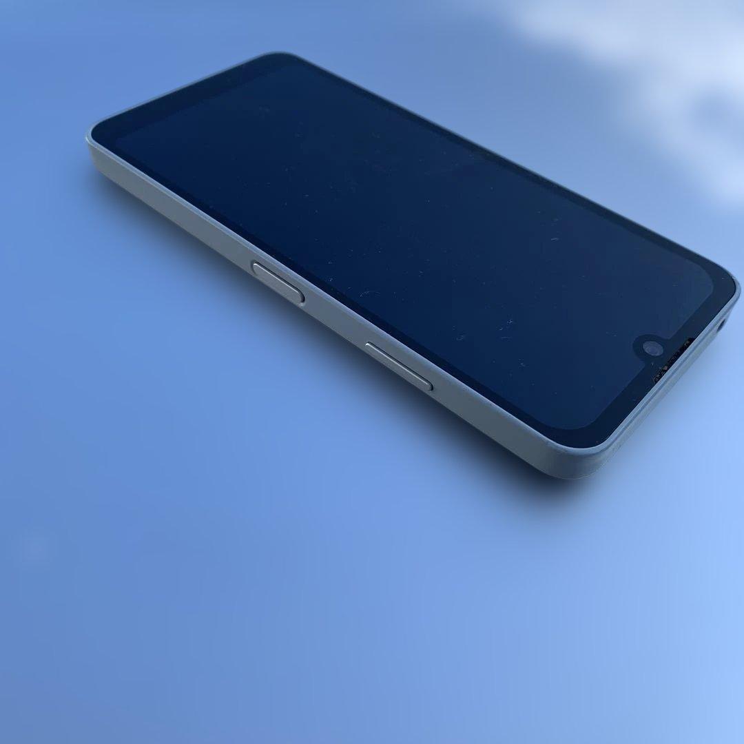 AQUOS wish3スマートフォン ホワイト 約インチ