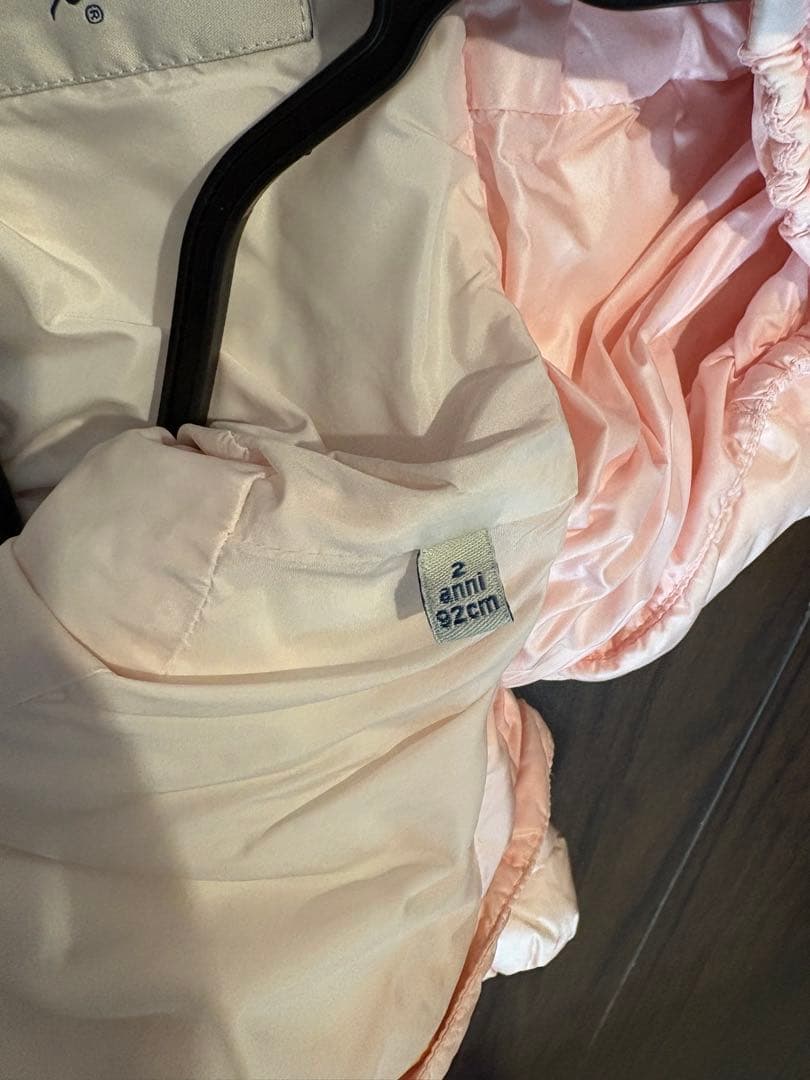 モンクレール【ベビー キッズ ガールズ】92㌢ ピンク フリルダウンジャケット