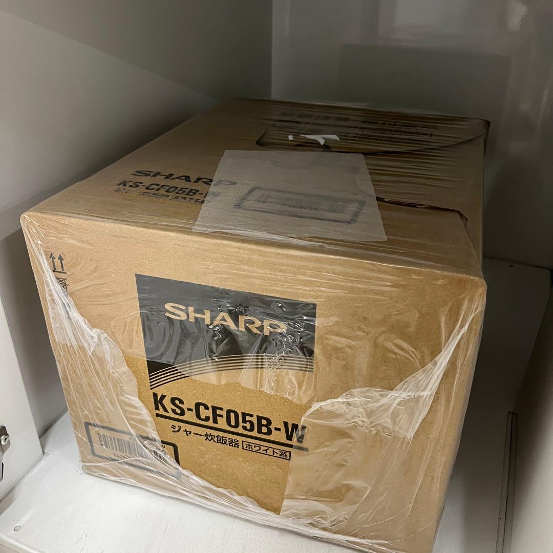 【発酵・焼き上げ パン調理機能付き】新品 SHARP 炊飯器 白 3合炊き