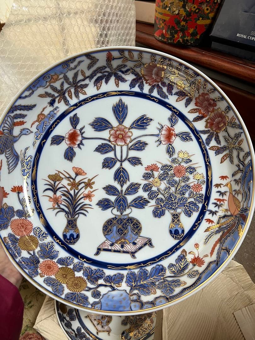 有田焼　山徳窯　王朝金襴