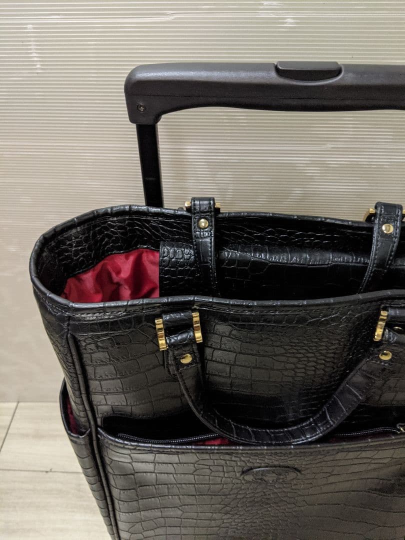 未使用品【SWANY】スワニーキャリーバッグ　クロコ型押し 高級