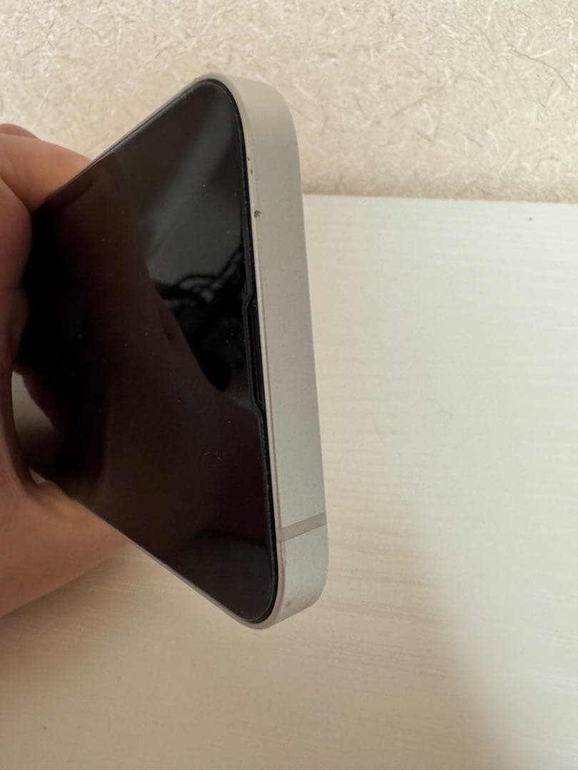 Apple iPhoneスターライト 13 本体美品