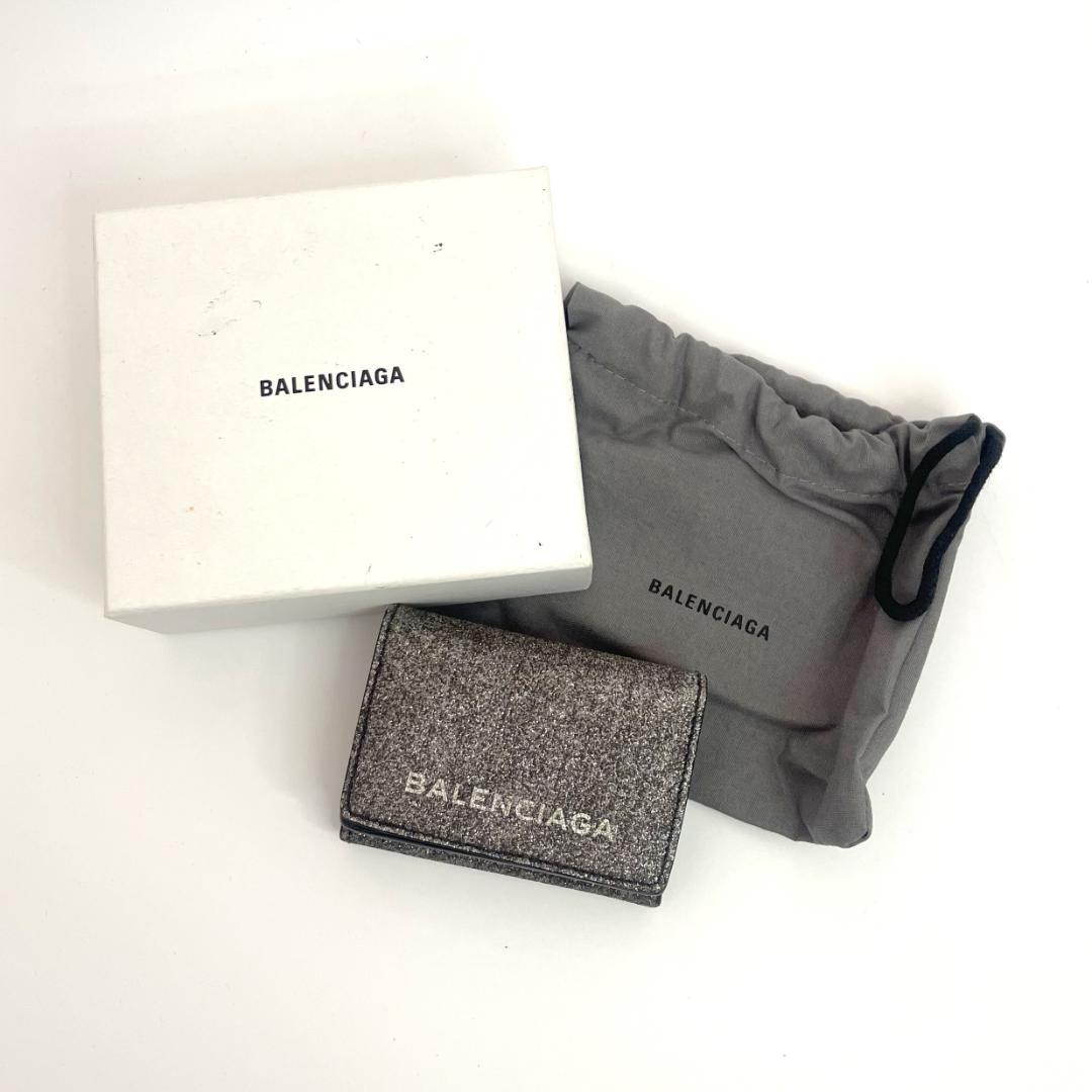 【新春特別価格】BALENCIAGA バレンシアガ 三つ折り財布 シルバー