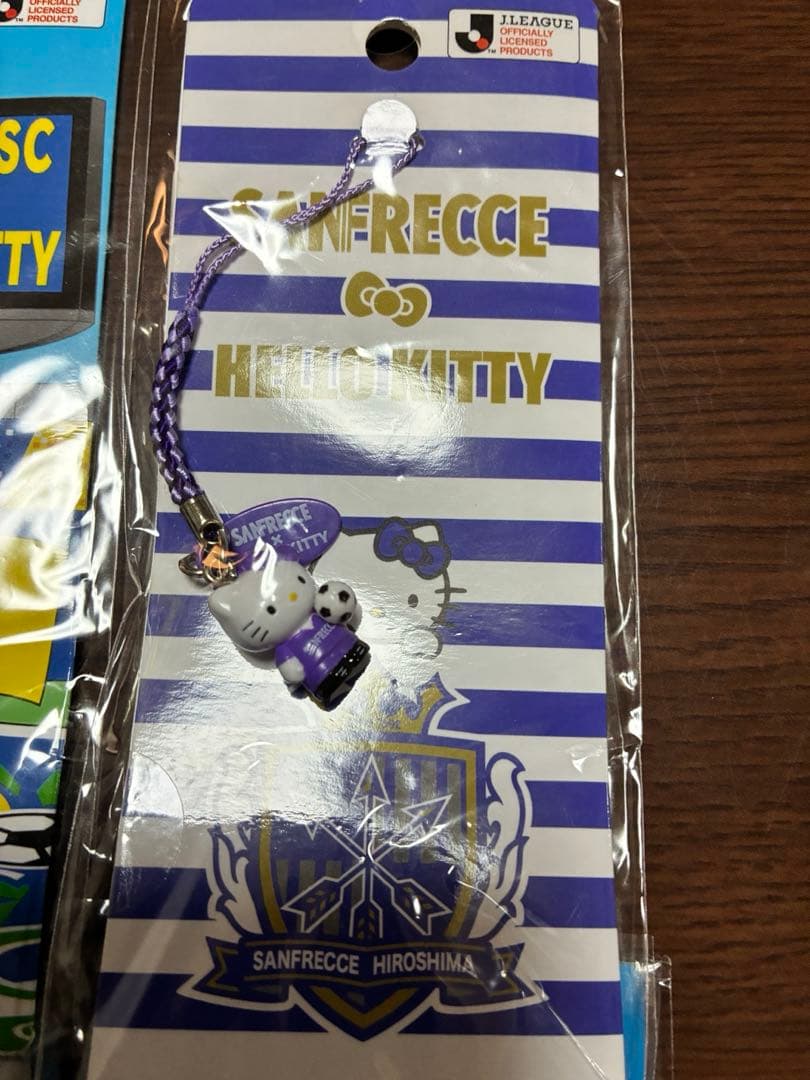 希少 激レア 新品 ご当地 ハローキティ サッカー コラボ ストラップ 6点