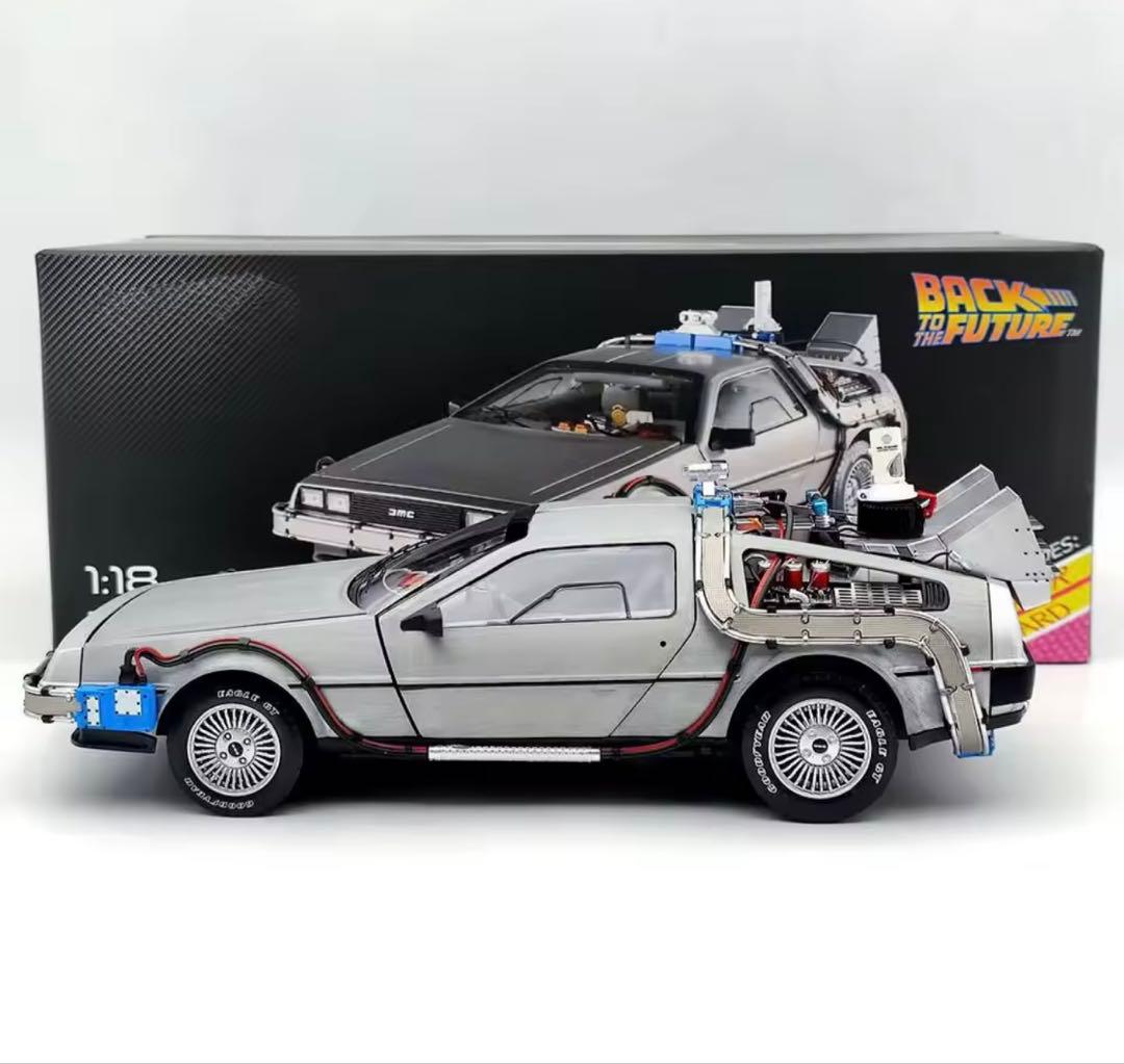 デロリアン 1:18 バック・トゥ・ザ・フューチャー