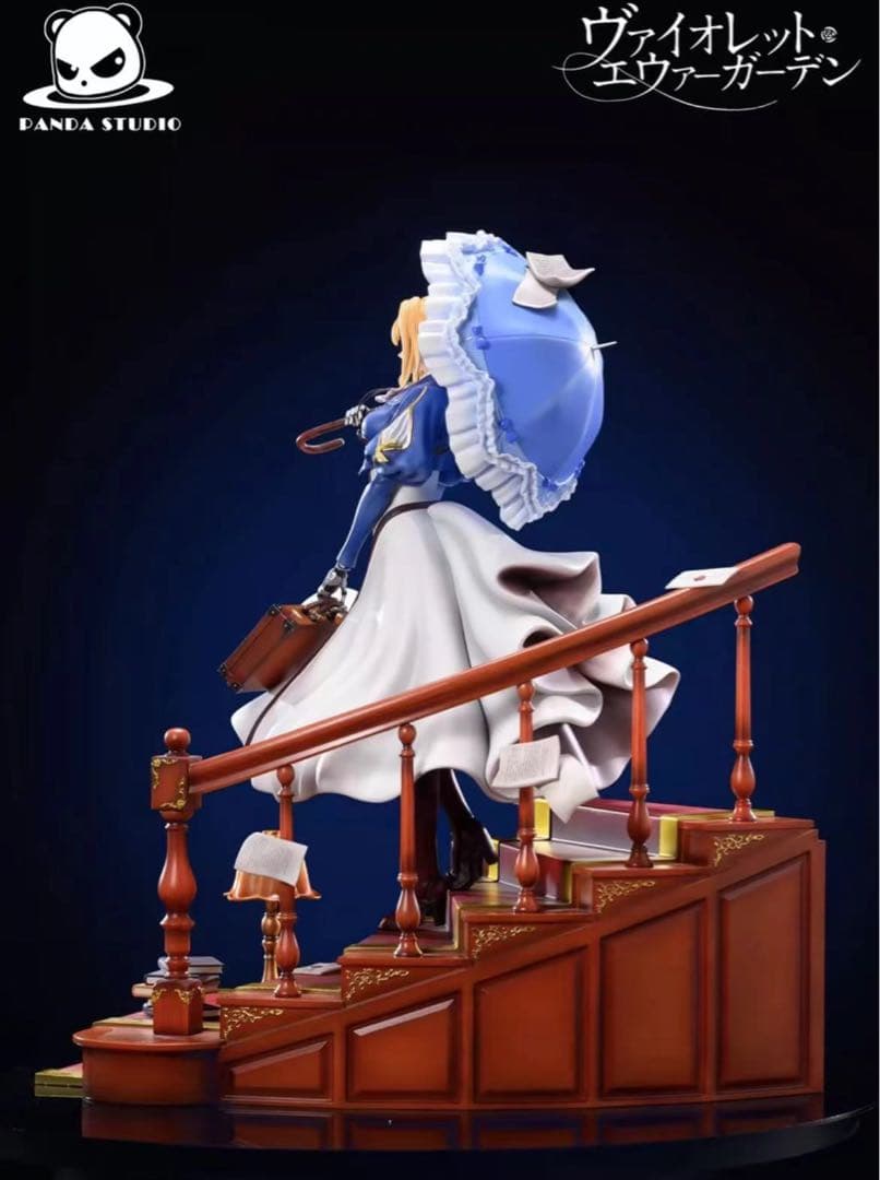 ヴァイオレット・エヴァーガーデン Panda フィギュアガレージキットスタチュー