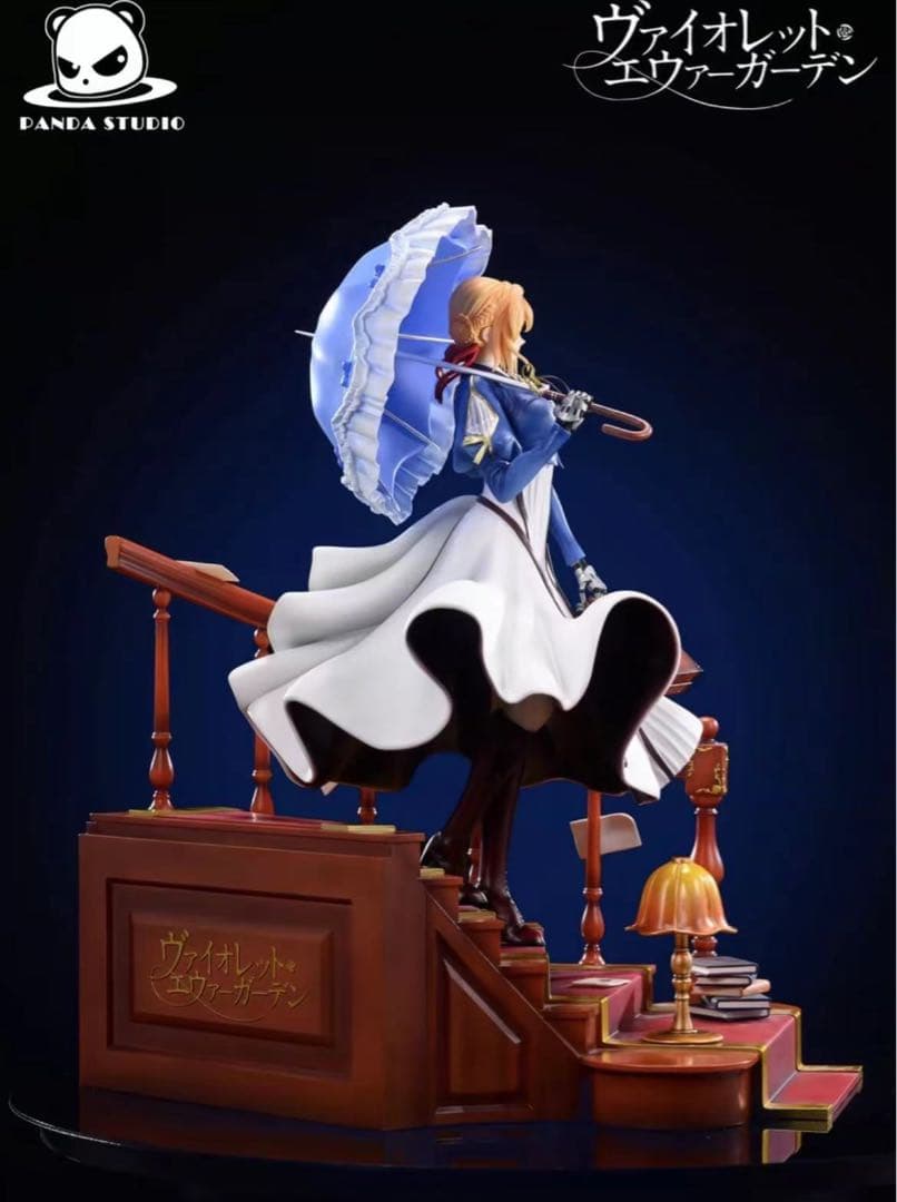 ヴァイオレット・エヴァーガーデン Panda フィギュアガレージキットスタチュー