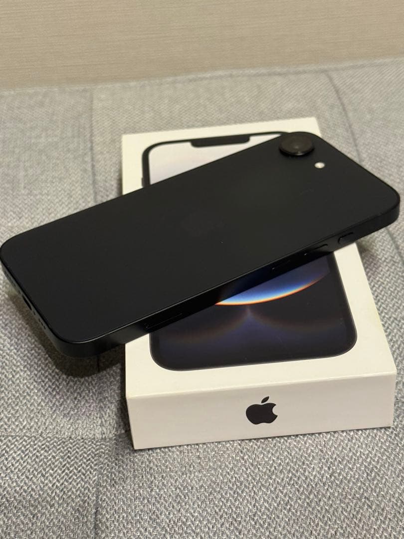 iPhone 16eブラック 256GB 本体 SIMフリー