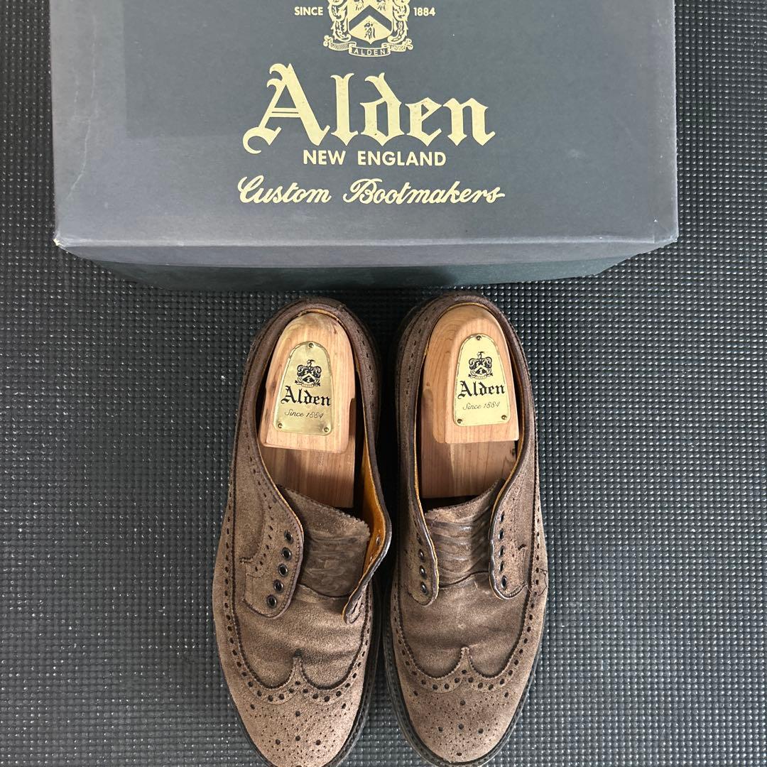 Alden ブラウン スエード ドレスシューズ