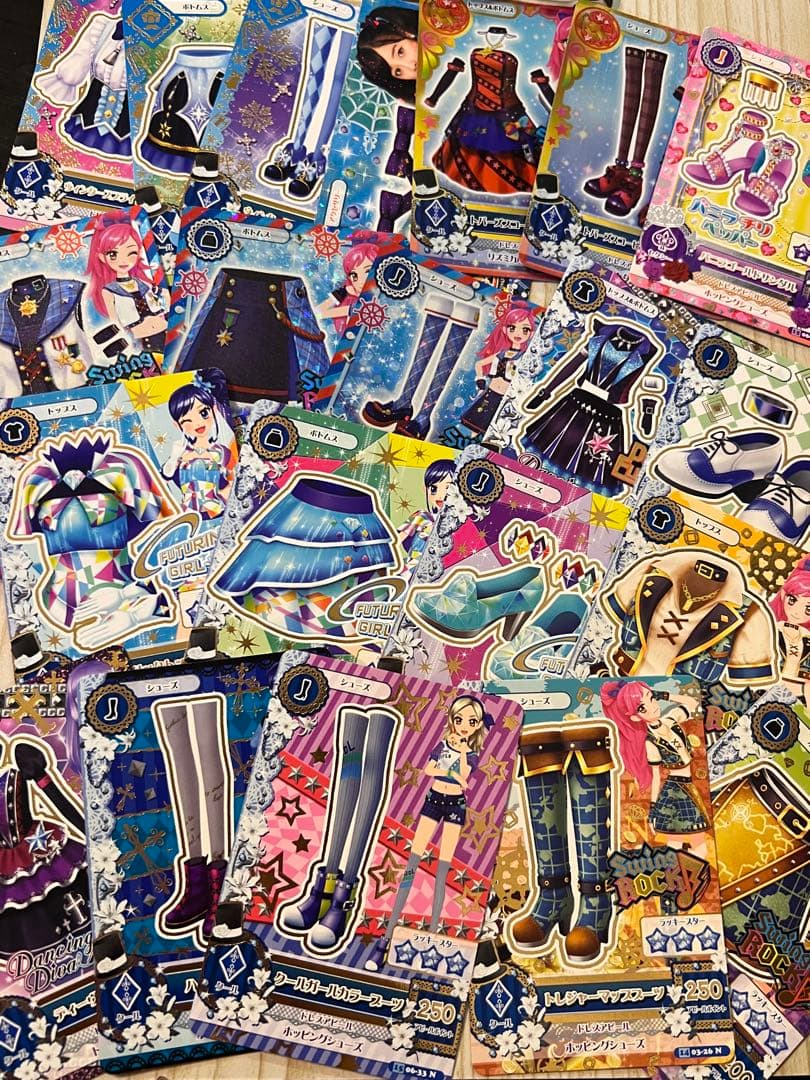 アイカツカードまとめ売り 132枚