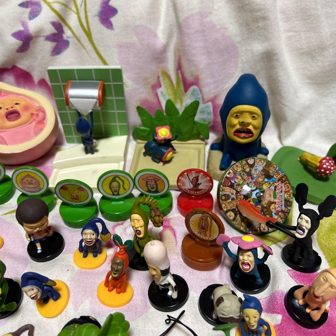 こびとづかん　フィギュア　スタンプ　キーホルダー　小物入れ　シール　65点