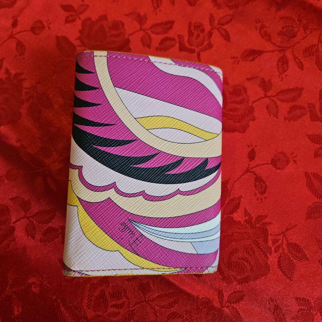 EMILIO PUCCI　エミリオプッチ　折財布　三つ折り　コンパクトウォレット