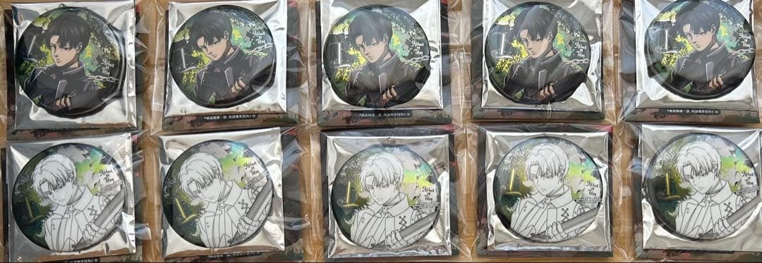 進撃の巨人　中国　リヴァイ　缶バッジ