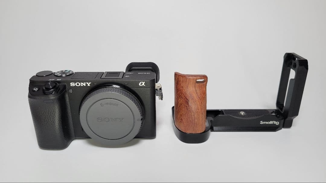【美品】sony a6400ボディ豪華セット ミラーレス一眼カメラ