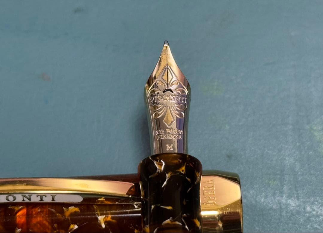 【美品】ビスコンティ(Visconti) 万年筆 オペラ 限定品