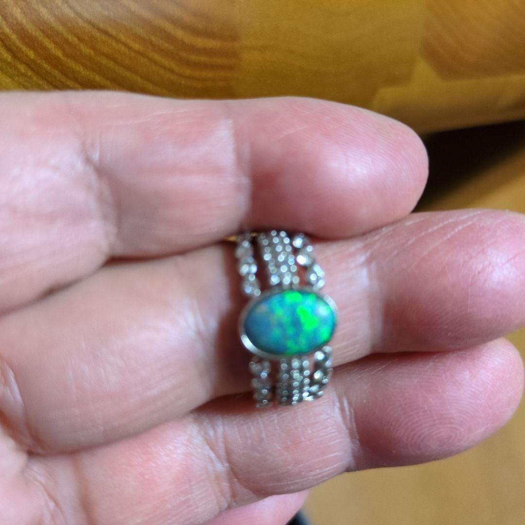 レディースリング、天然オパール指輪、プラチナ、サイズ15位