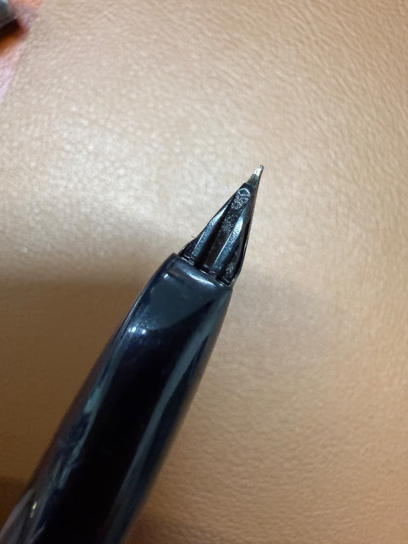 d*3様 万年筆　ペン先18K-WG