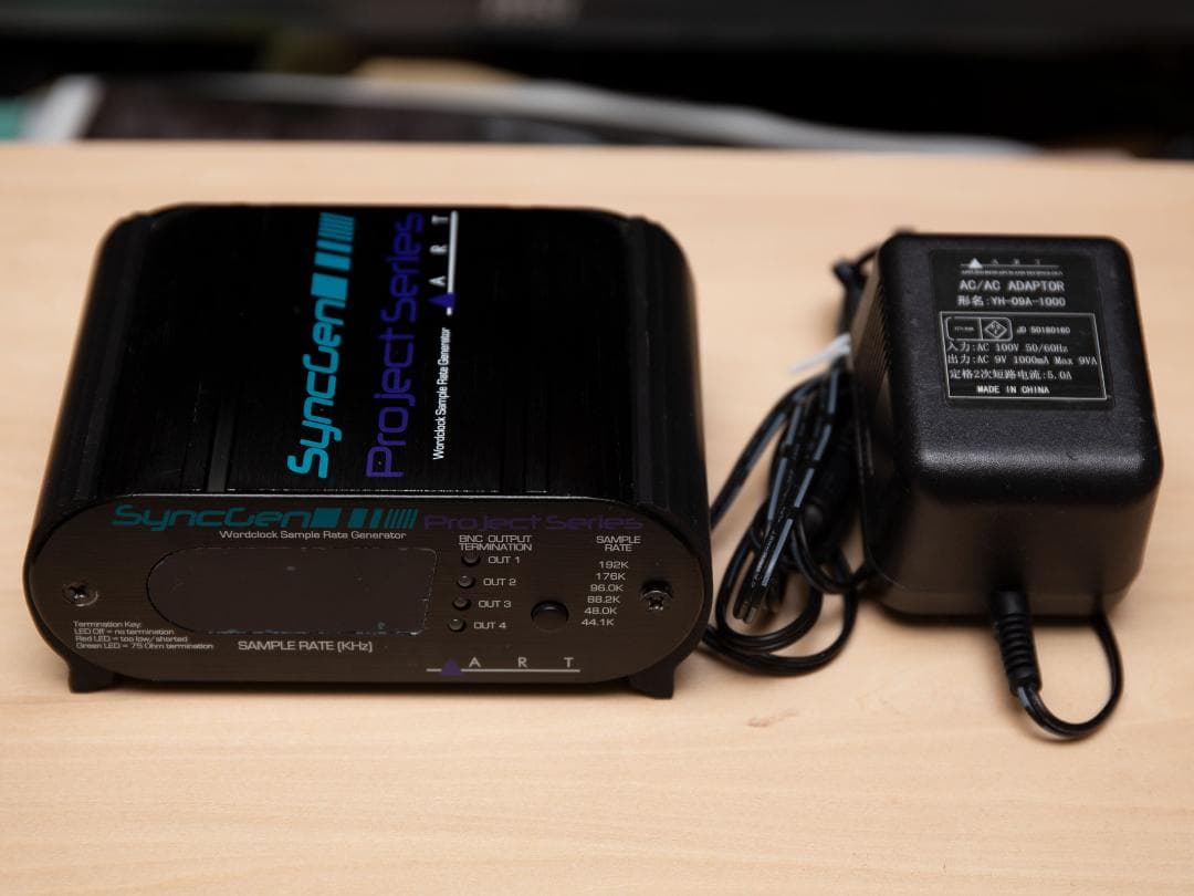 Art SyncGen ワードクロック・ジェネレーター 中古