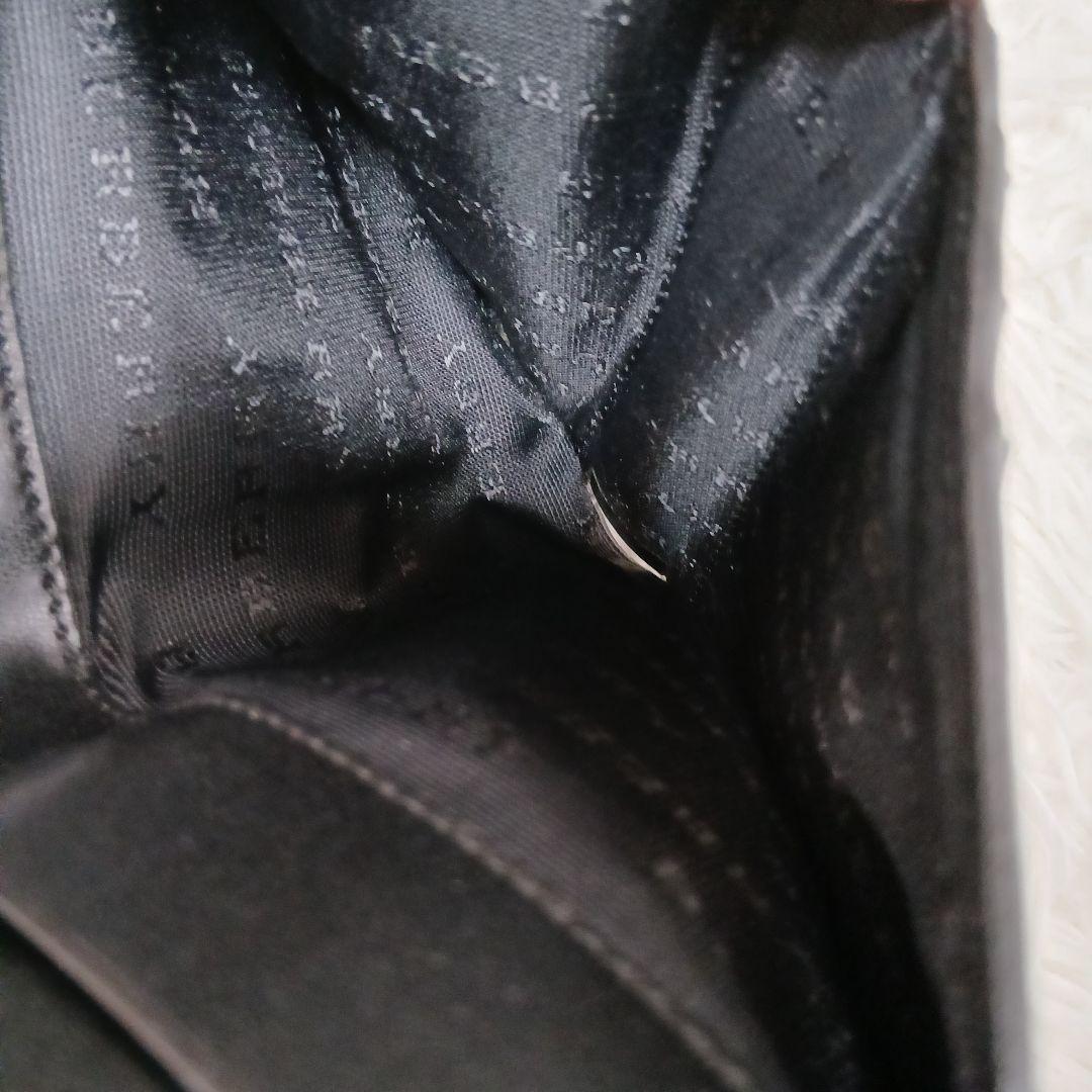 【BURBERRY】ノバチェック　PVC　レザー　ゴールド金具　３つ折り財布