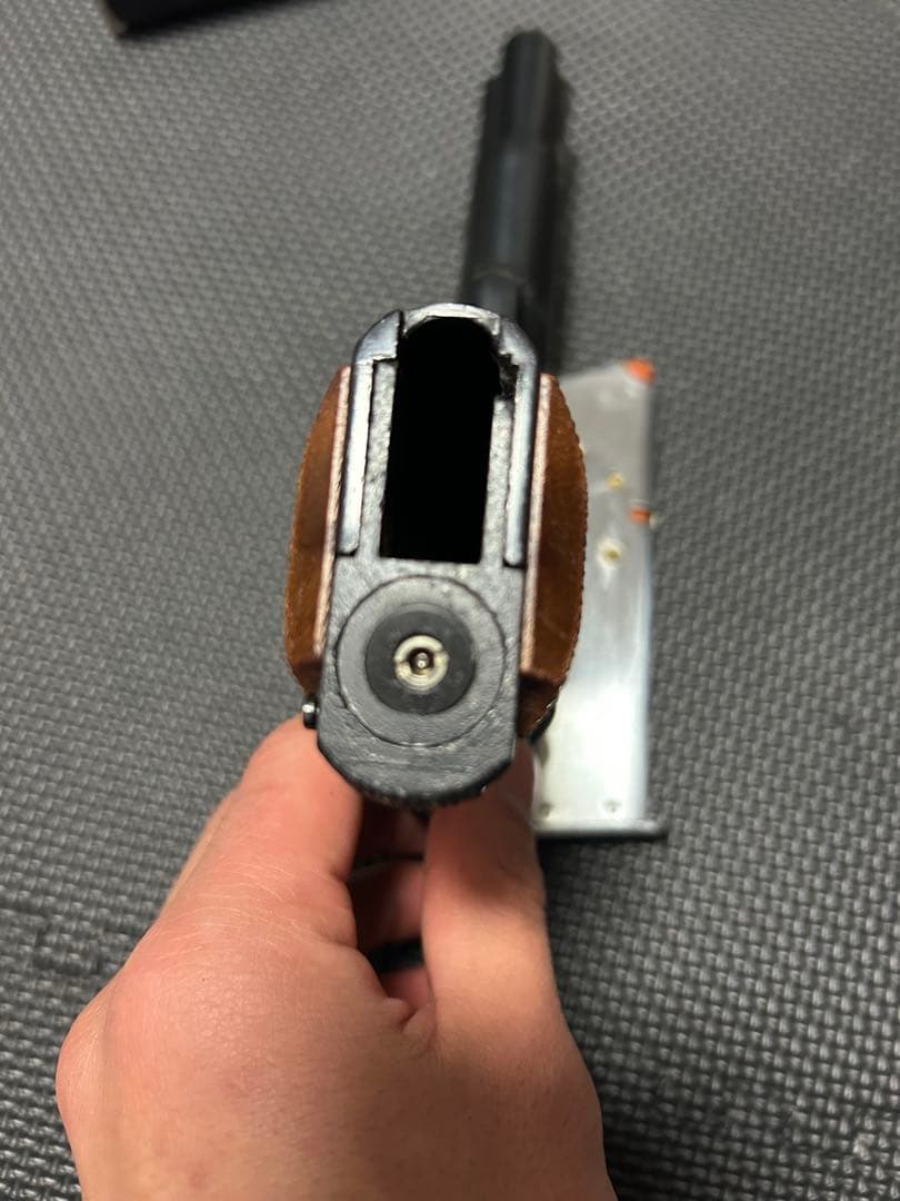 うーたんマルシン排莢式ガバメントガスオペレーション