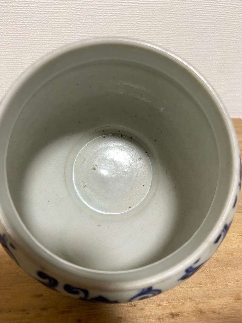 田中　明時代　染付花文壷　大明宣徳年製