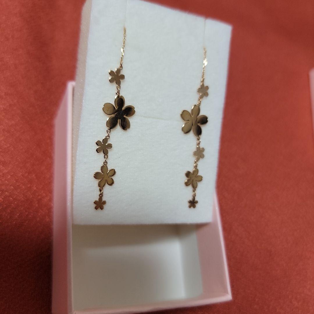 限定価格　即日発送　18金　18K ピンクゴールド　アメリカンピアス　さくら