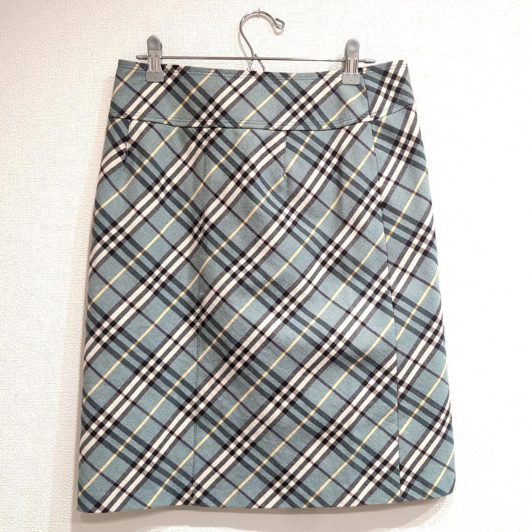 ✨美品 バーバリー ブルーレーベル 水色 チェック柄 ひざ丈スカート ベルト付き