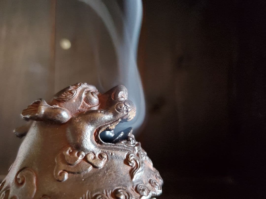 骨董　獅子香炉　金属製　乾隆年製　アンティーク