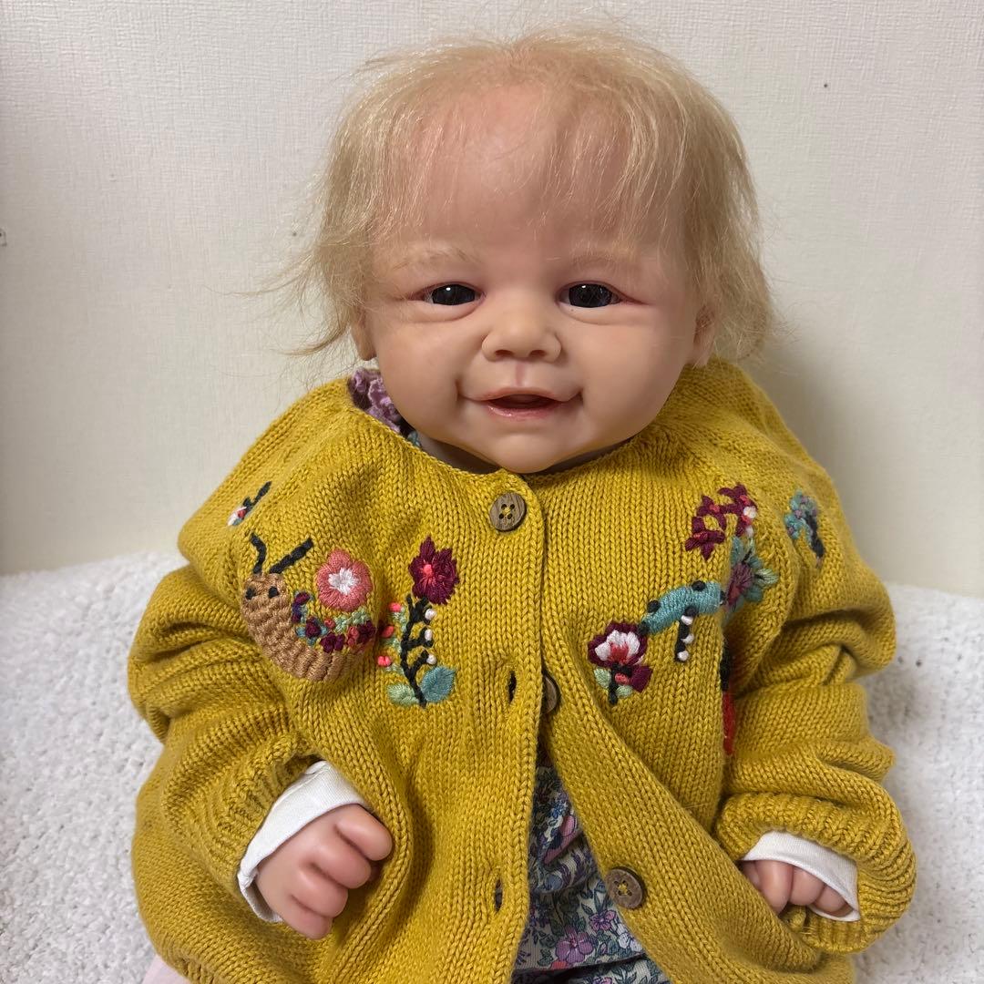 リボーンドール　かわいい笑顔の子（ビビアン）