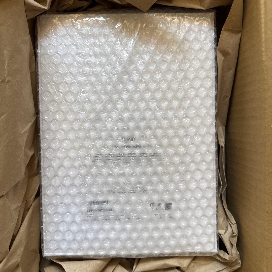 iPad Air (第5世代) 10.9インチ Wi-Fiモデル 64GB