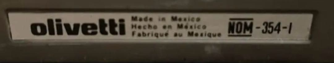 Olivetti Lettera 32 タイプライター　ケース付