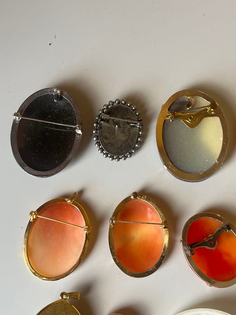 高琦カメオ　ペンダント　アクセサリー　ブローチ　27個セット