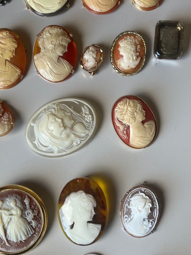 高琦カメオ　ペンダント　アクセサリー　ブローチ　27個セット