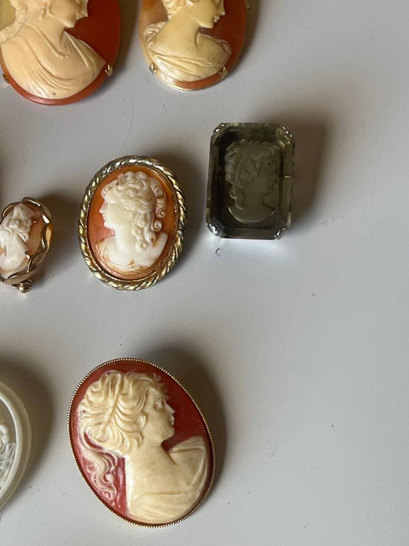 高琦カメオ　ペンダント　アクセサリー　ブローチ　27個セット