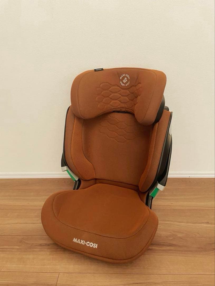 【MAXI-COSI】マキシコシ Kore Pro i-size ジュニアシート