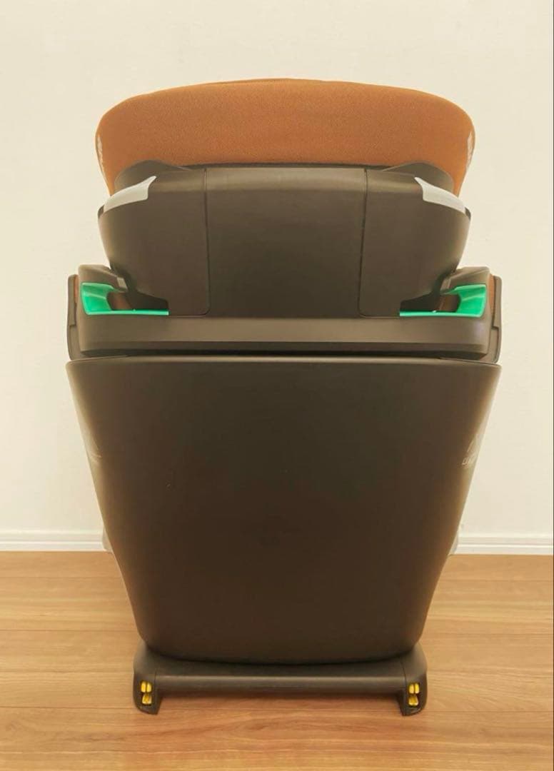 【MAXI-COSI】マキシコシ Kore Pro i-size ジュニアシート