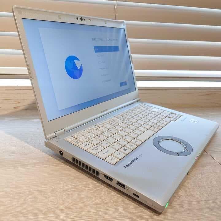 Windowsノート本体 Panasonic CF-LV9 i7-10810U 16GB SSD512GB