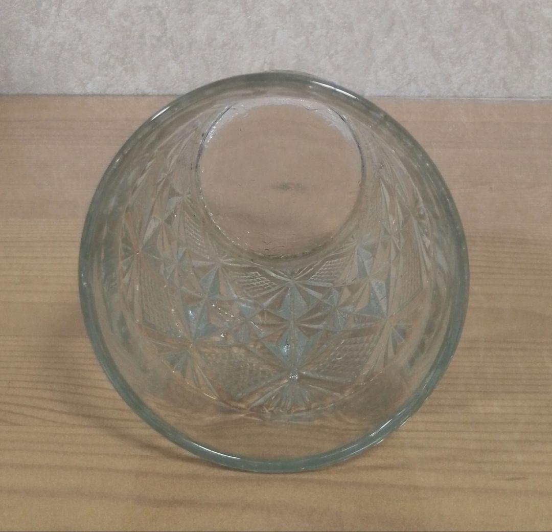 大正〜昭和初期  プレスガラス 幾何学文様 水飲みコップ